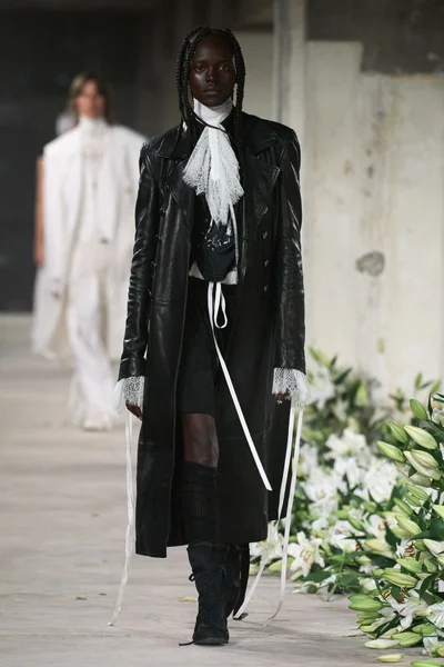 Look 6